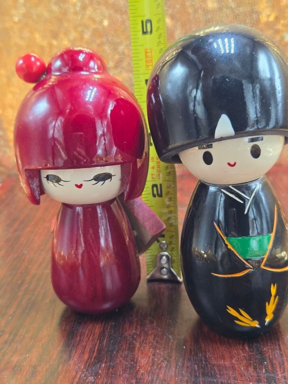 Vintage Japanese Kokeshi Doll Pair